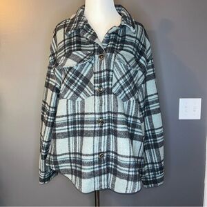 Love Tree Plaid Flannel Multi Green Blue Shacket Shirt Size Medium